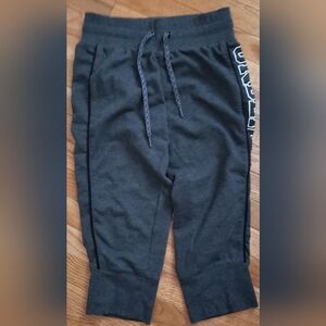 Under Armour Crop Joggers Small